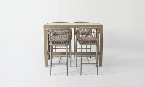 MICHAEL TOWN Bar Stool Set – High-End Outdoor Sophistication