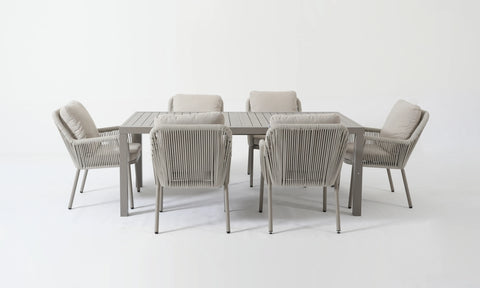 OSCAR Dining Set – Extendable Luxury for Outdoor Living