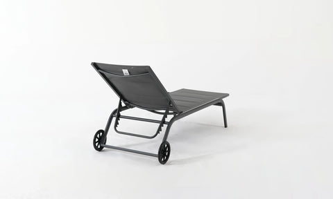 Armless Sun Lounger – Sleek Comfort with High-End Build